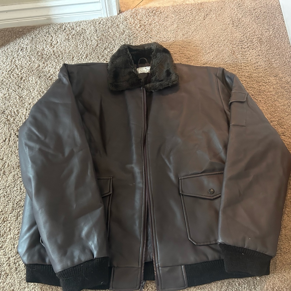 Black Bomber jacket with fur neck